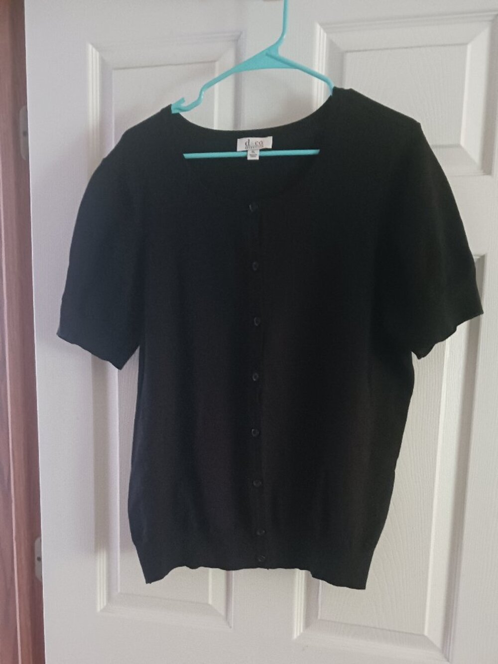 Black women's short sleeve sweater
